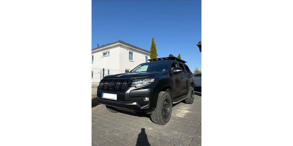 Toyota Land Cruiser 48.000 km 65.150 &euro; Aldingen, Kreis Tuttlingen 78554