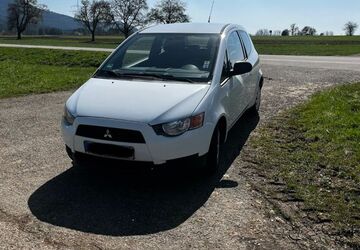 Mitsubishi Colt 105.000 km 2.750 &euro; Schömberg 72355