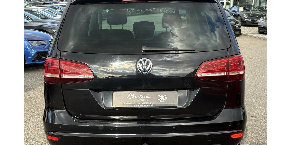 VW Sharan 2.0 TDI Comfortline 7.SITZ/NAVI/SHZ/DSG 107.728 km 21.800 &euro; Villingen-Schwenningen 78054