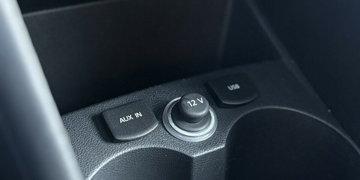 VW Polo V 1.2 TSI ALLSTAR KAMERA/PANORAMA/1.HAND 9.900 km 12.900 &euro; Villingen-Schwenningen 78054