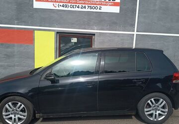 VW Golf 118.000 km 3.900 &euro; Villingen-Schwenningen 78052
