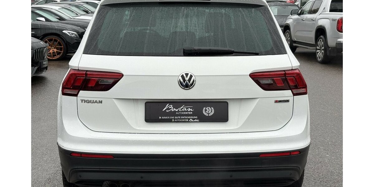 VW Tiguan 2.0 TDI 4Motion DSG/AHK/SHZ/DAB/CARPLAY 126.308 km 19.900 &euro; Villingen-Schwenningen 78054