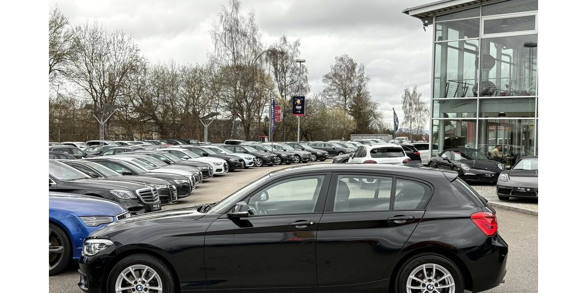 BMW 118d xDrive Advantage PDC/AHK/LED/SHZ/1.HAND 151.790 km 12.900 &euro; Villingen-Schwenningen 78054
