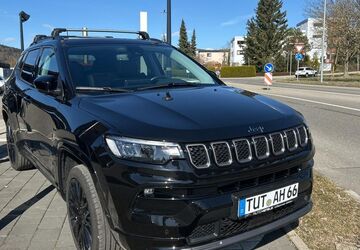 Jeep Compass 50.000 km 26.800 &euro; Tuttlingen 78532