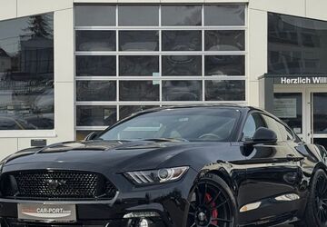 Ford Mustang 62.350 km 39.990 &euro; Deißlingen 78652