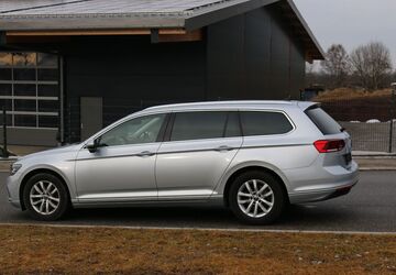 VW Passat Variant 122.000 km 21.990 &euro; Aichhalden-Rötenberg 78733