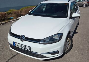 VW Golf 217.670 km 8.300 &euro; Bad Dürrheim 78073