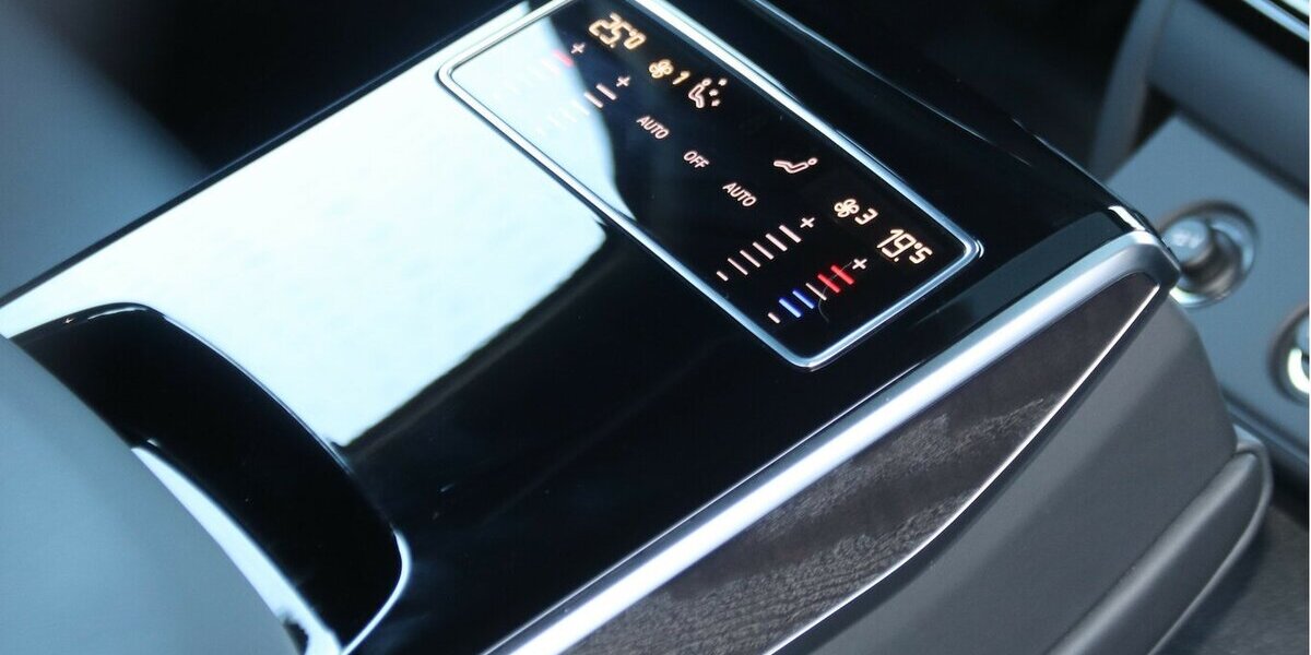 Audi A8 50 TDI/LEDER/PANORAMA/HEAD UP/BANG & OLUFSEN 58.000 km 56.900 &euro; Villingen-Schwenningen 78054