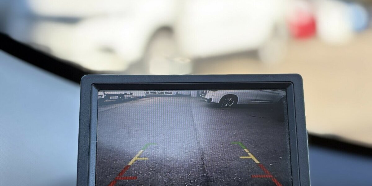 Ford Kuga 2.0 TDCI Titanium STANDHZ/NAVI/DAB/KAMERA 98.466 km 10.900 &euro; Villingen-Schwenningen 78054