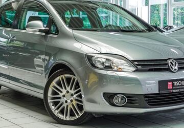 VW Golf 149.771 km 8.880 &euro; Villingen-Schwenningen 78056