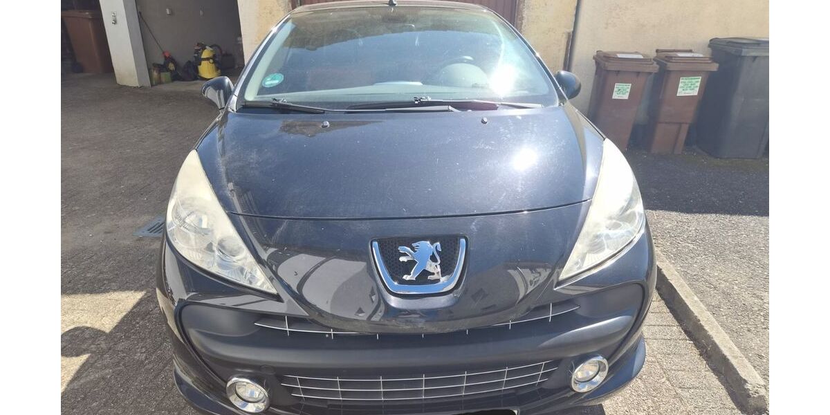 Peugeot 207 161.000 km 2.500 &euro; Trossingen 78647