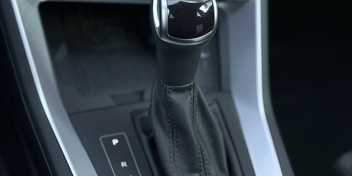 Audi Q3 35 TFSI advanced CARPLAY/PDC/DAB/AHK/1.HAND 39.421 km 27.800 &euro; Villingen-Schwenningen 78054