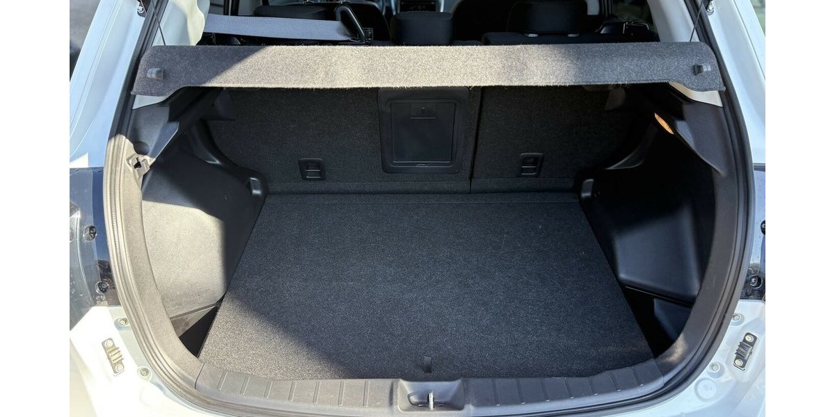 Mitsubishi ASX Basis 2WD PDC/KLIMA/SITZHEIZUNG/USB/1.HAND 46.244 km 8.900 &euro; Villingen-Schwenningen 78054