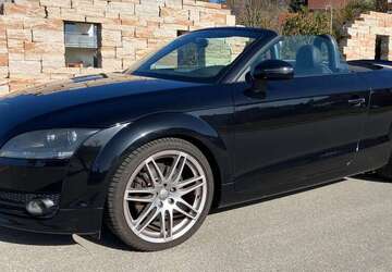 Audi TT 157.500 km 10.950 &euro; Dunningen 78655