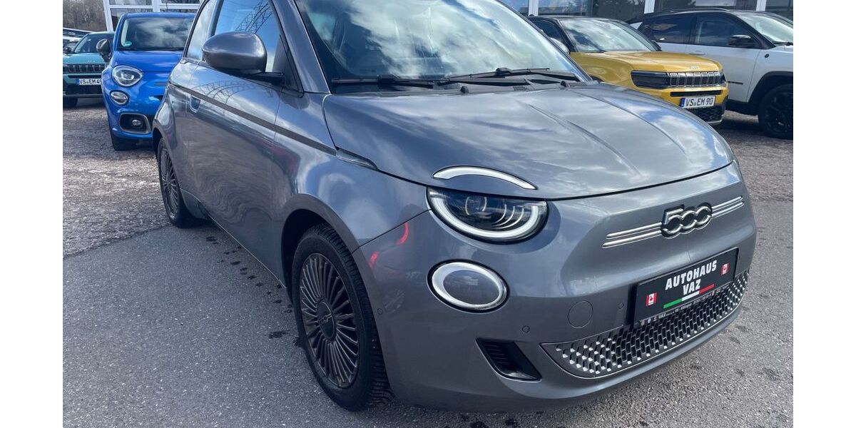 Fiat 500e 75.650 km 15.300 &euro; Villingen-Schwenningen 78052