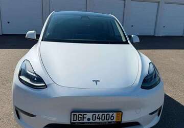 Tesla Model Y 72.000 km 38.500 &euro; Tuttlingen 78532