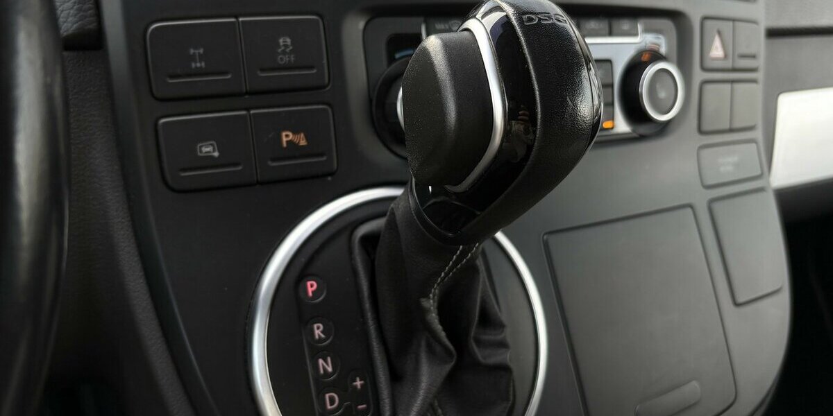 VW T5 Multivan TDI Edition 25 4Motion 7.SITZER/NAVI 90.000 km 23.900 &euro; Villingen-Schwenningen 78054