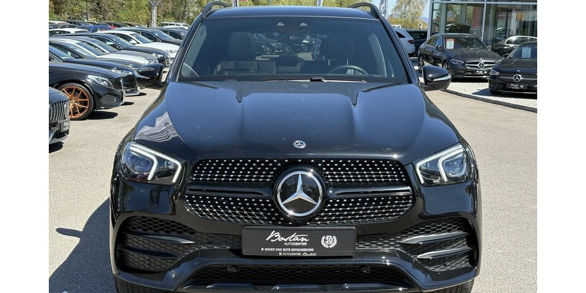 Mercedes-Benz GLE 400 d AMG 4Matic 360°/HEAD-UP/CARPLAY/PANO 44.114 km 69.900 &euro; Villingen-Schwenningen 78054