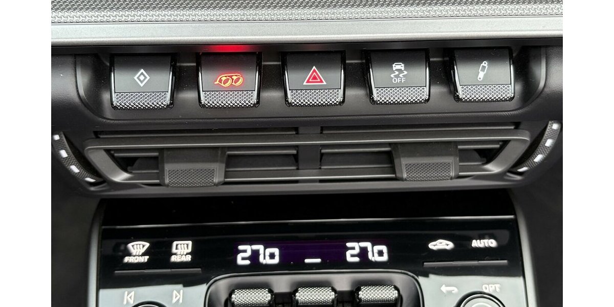 Porsche 992 911 CARRERA4/BOSE/LEDER/CHRONO/KAMERA/MEMORY 21.266 km 115.900 &euro; Villingen-Schwenningen 78054