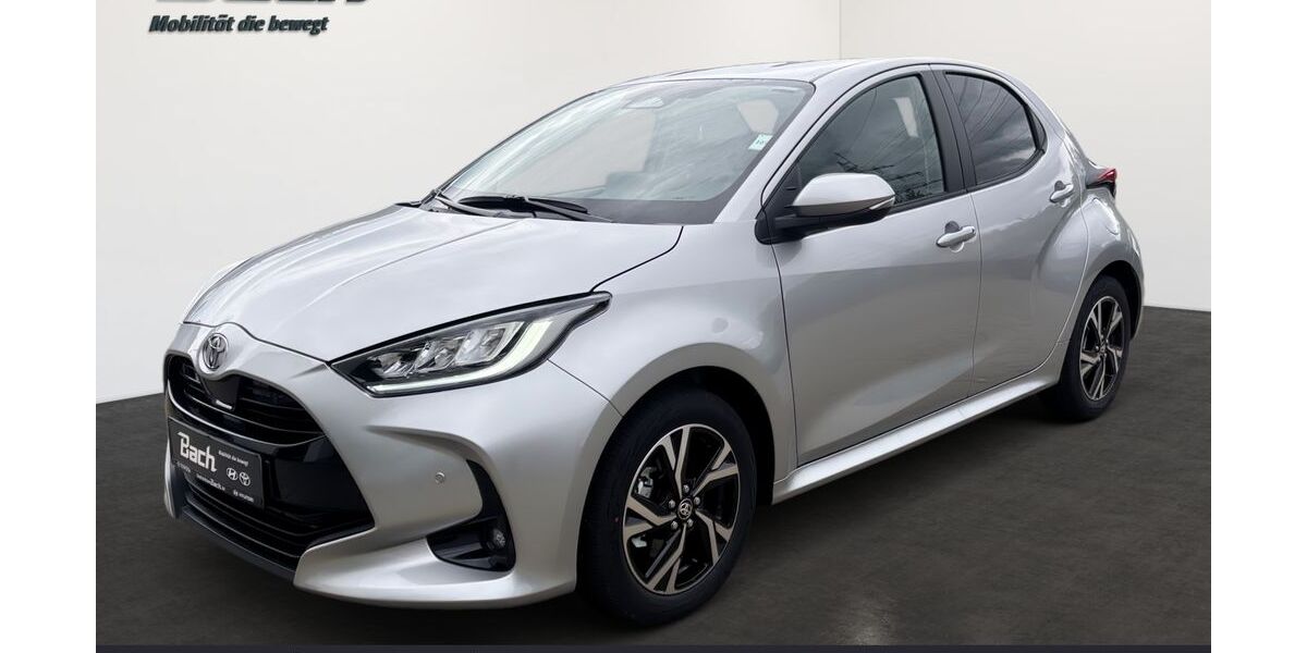 Toyota Yaris 2.000 km 26.200 &euro; Villingen-Schwenningen 78048