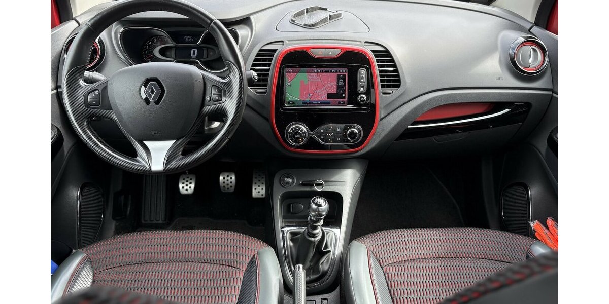 Renault Captur 1.2 XMOD KAMERA/NAVI/SHZ/KLIMA/KEYLESS 29.841 km 11.900 &euro; Villingen-Schwenningen 78054