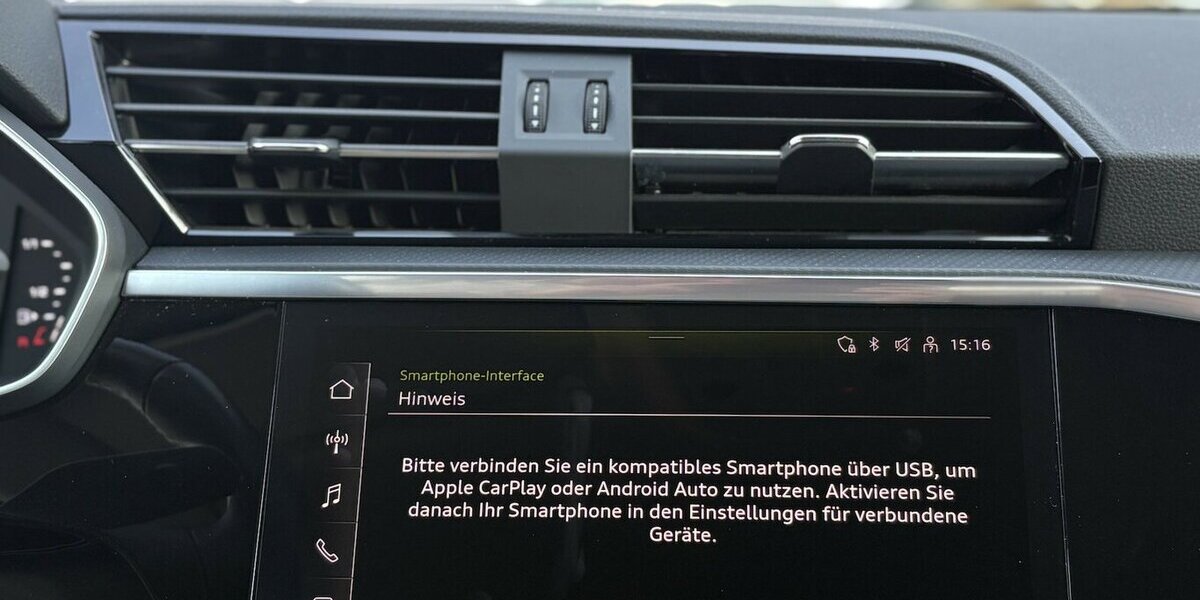 Audi Q3 35 TFSI advanced CARPLAY/PDC/DAB/AHK/1.HAND 39.421 km 27.800 &euro; Villingen-Schwenningen 78054