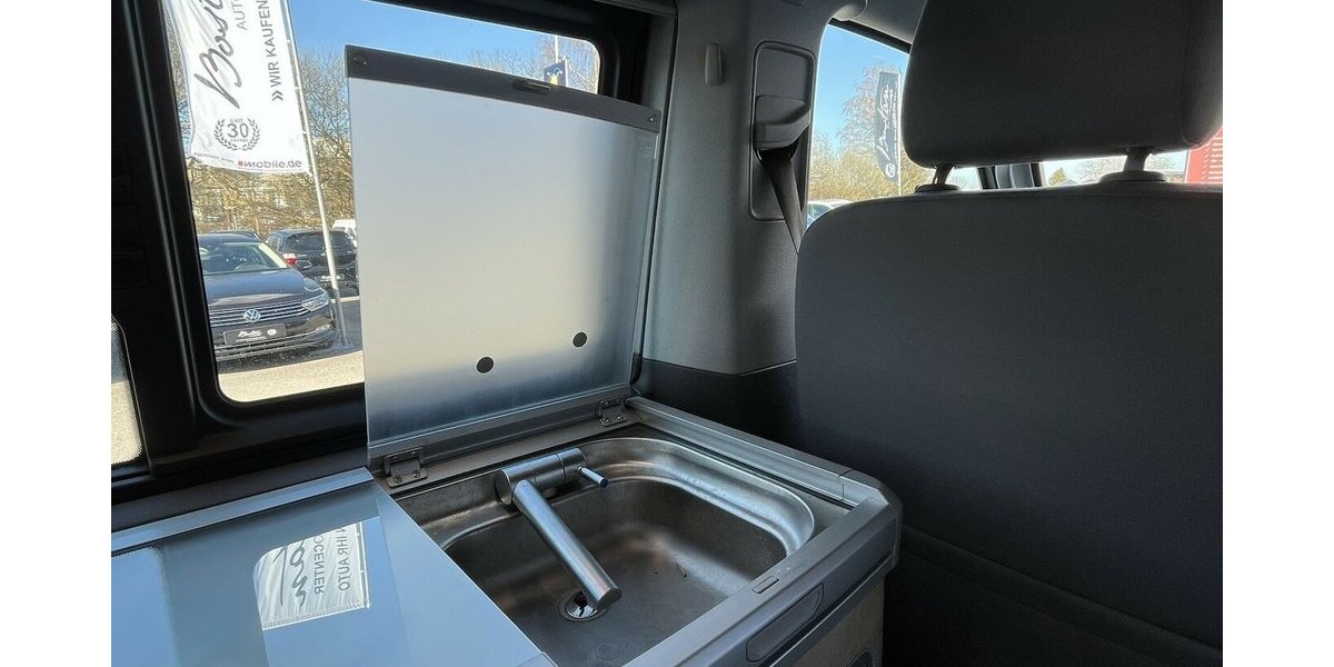 VW T6.1 California Coast KAMERA/NAVI/SHZ/1.HAND 55.190 km 48.800 &euro; Villingen-Schwenningen 78054