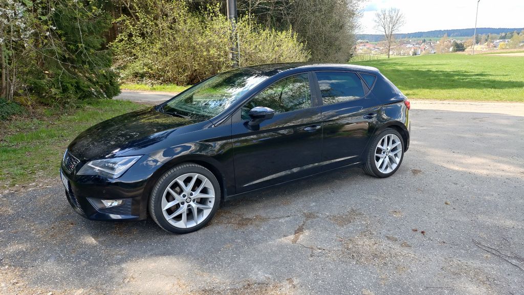 Seat Leon 163.000 km 9.990 &euro; Eschbronn 78664