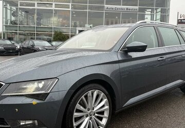 Skoda Superb 2.0 TSI STYLE/4x4/PANO/KAMERA/MEMORY/DAB 145.673 km 19.900 &euro; Villingen-Schwenningen 78054