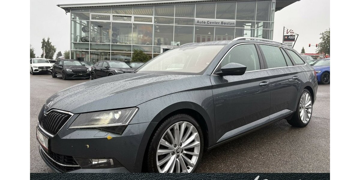 Skoda Superb 2.0 TSI STYLE/4x4/PANO/KAMERA/MEMORY/DAB 145.673 km 19.900 &euro; Villingen-Schwenningen 78054