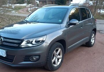 VW Tiguan 156.000 km 13.800 &euro; Vöhrenbach 78147