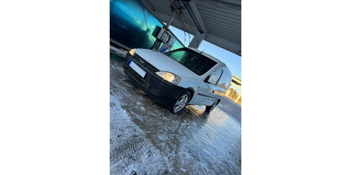 Opel Combo 201.000 km 1.900 &euro; Oberndorf am Neckar 78727
