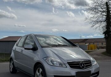 Mercedes-Benz A 180 178.500 km 2.700 &euro; Donaueschingen 78166