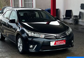 Toyota Corolla 185.000 km 9.450 &euro; Oberndorf am Neckar 78727