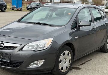 Opel Astra 179.000 km 3.999 &euro; Tuttlingen 78532