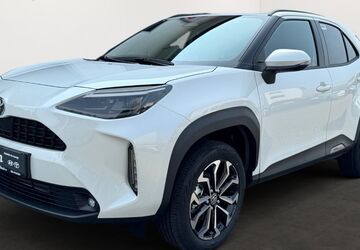 Toyota Yaris Cross 2.500 km 30.580 &euro; Villingen-Schwenningen 78048