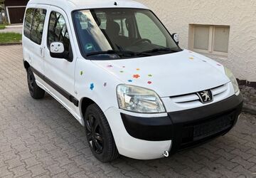Peugeot Partner 116.900 km 3.299 &euro; Villingen Schwenningen 78048