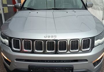 Jeep Compass 130.000 km 13.999 &euro; Villingen-Schwenningen 78052