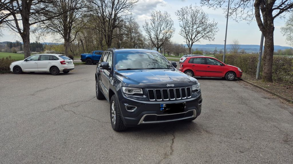 Jeep Grand Cherokee 180.000 km 13.500 &euro; Donaueschingen 78166