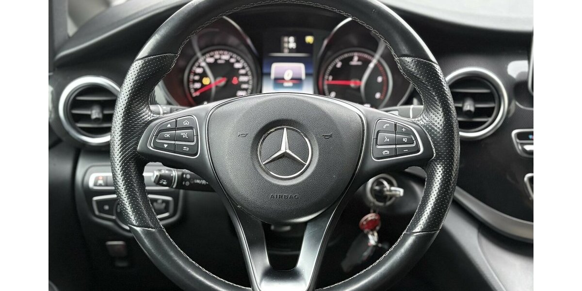 Mercedes-Benz V 250 D Lang Edition STANDHZ/SHZ/NAVI/KAMERA/AHK 118.803 km 36.900 &euro; Villingen-Schwenningen 78054