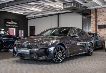 Kia Stinger 32.527 km 42.990 &euro; Trossingen 78647