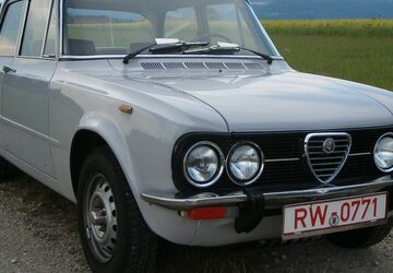Alfa Romeo Giulia 125.000 km 11.000 &euro; Schramberg 78713