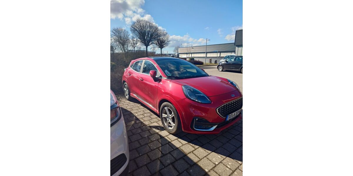 Ford Puma 75.000 km 16.900 &euro; Trossingen 78647