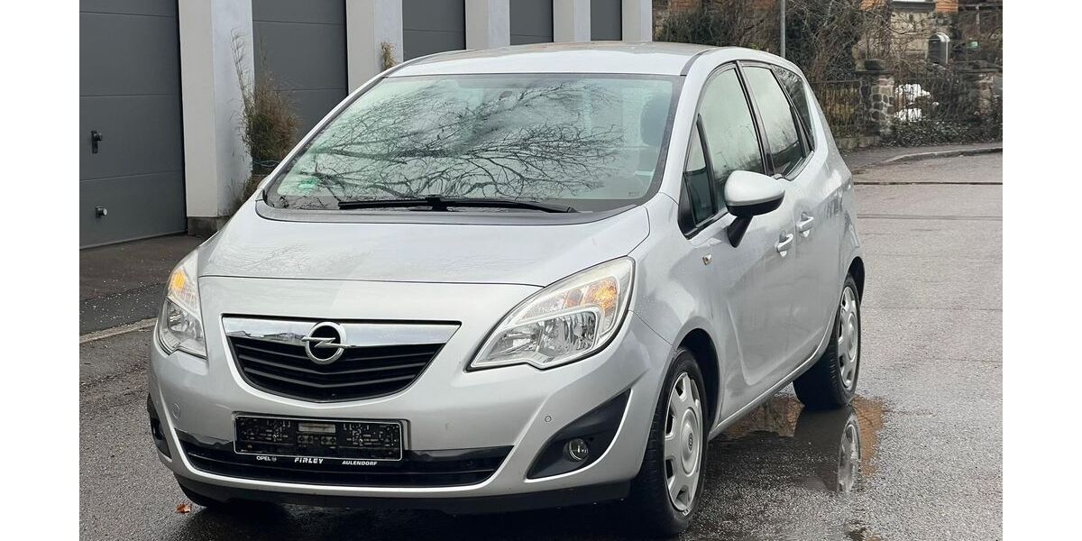 Opel Meriva 135.000 km 3.399 &euro; Villingen-Schwenningen 78056