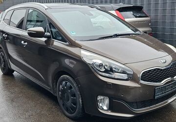 Kia Carens 159.000 km 7.950 &euro; Aldingen 78554