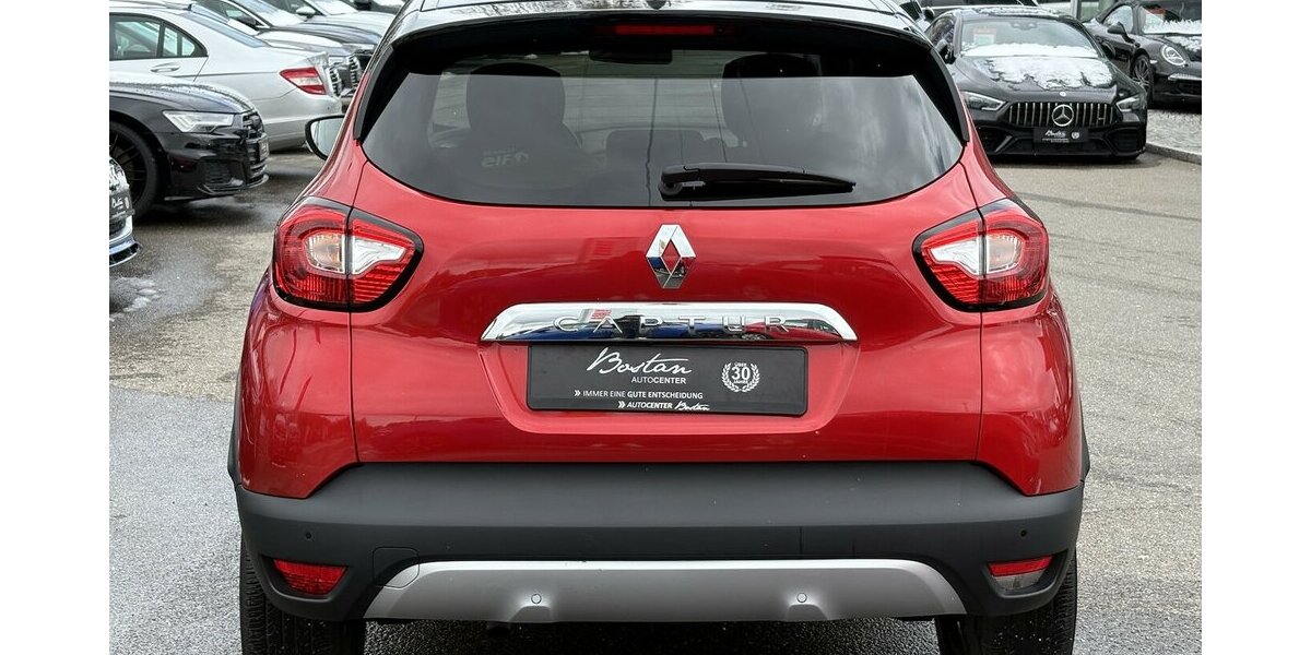 Renault Captur 1.2 XMOD KAMERA/NAVI/SHZ/KLIMA/KEYLESS 29.841 km 11.900 &euro; Villingen-Schwenningen 78054