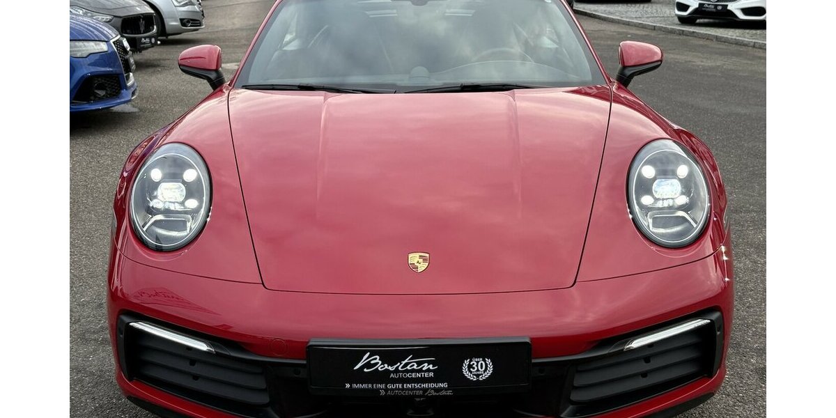 Porsche 992 911 CARRERA4/BOSE/LEDER/CHRONO/KAMERA/MEMORY 21.266 km 115.900 &euro; Villingen-Schwenningen 78054