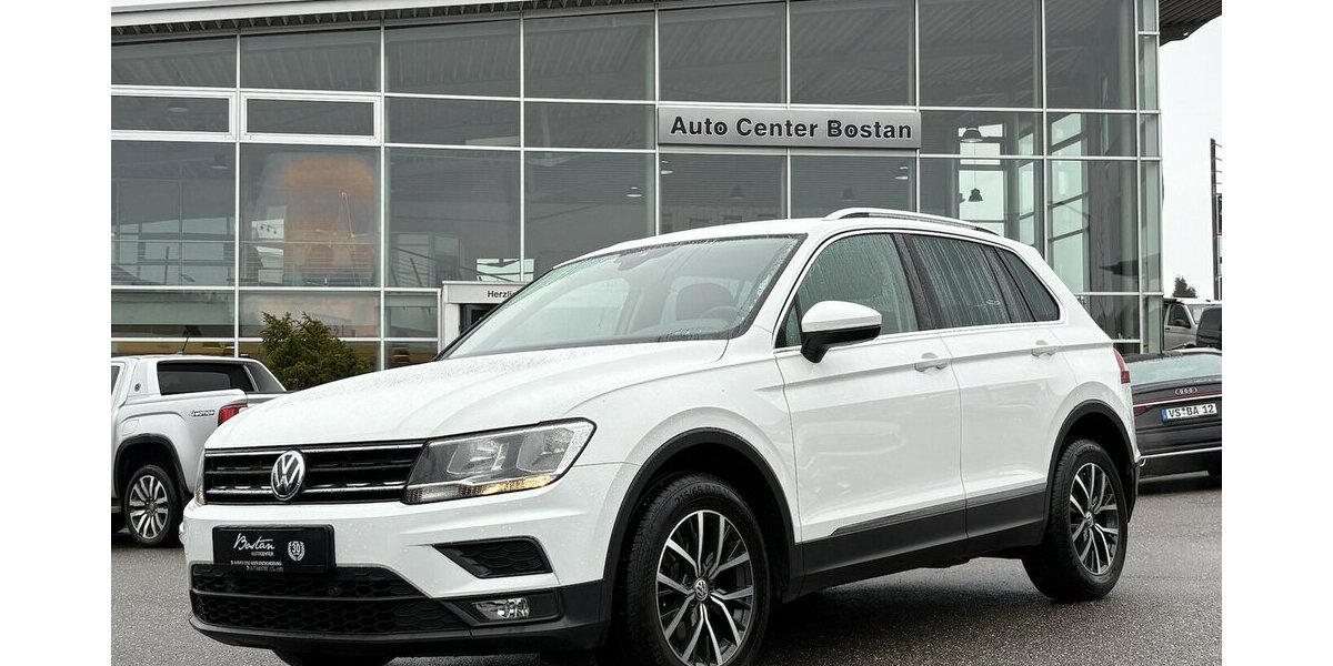 VW Tiguan 2.0 TDI 4Motion DSG/AHK/SHZ/DAB/CARPLAY 126.308 km 19.900 &euro; Villingen-Schwenningen 78054