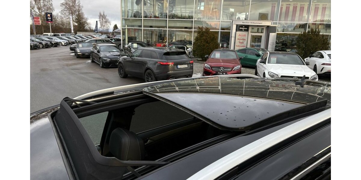 VW Tiguan Allspace Highline 4Motion 7-SITZ/PANO/ACC 90.578 km 31.900 &euro; Villingen-Schwenningen 78054