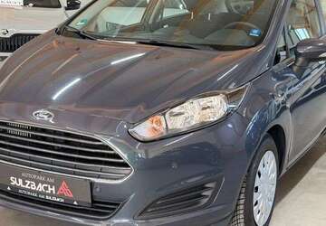 Ford Fiesta 124.400 km 7.190 &euro; Denkingen 78588